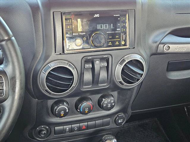 Used 2014 Jeep Wrangler Sport w/ Quick Order Package 24S AWD/4WD image 13