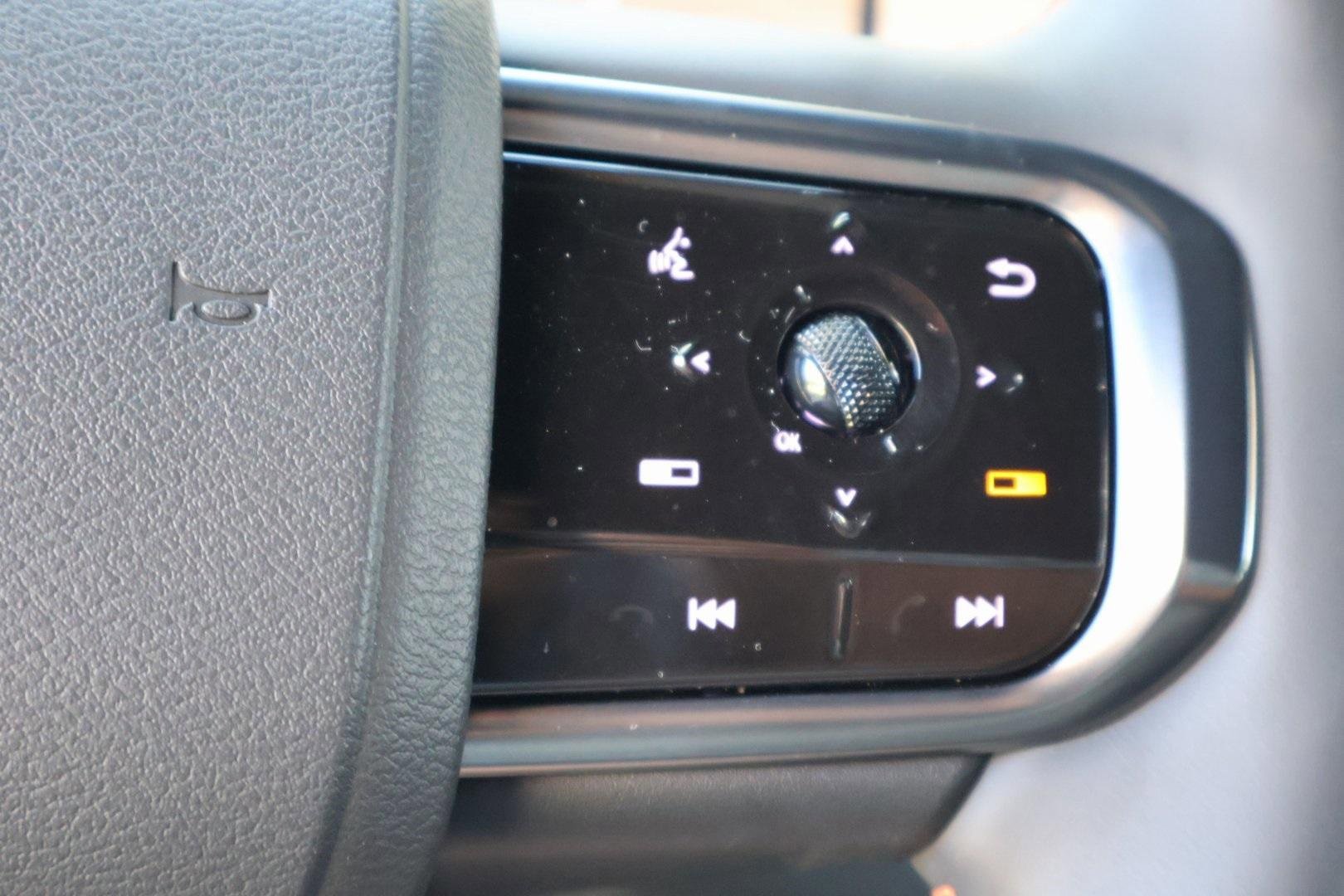 Used 2025 Nissan Armada PRO-4X w/ Pro-4X Premium Package image 25