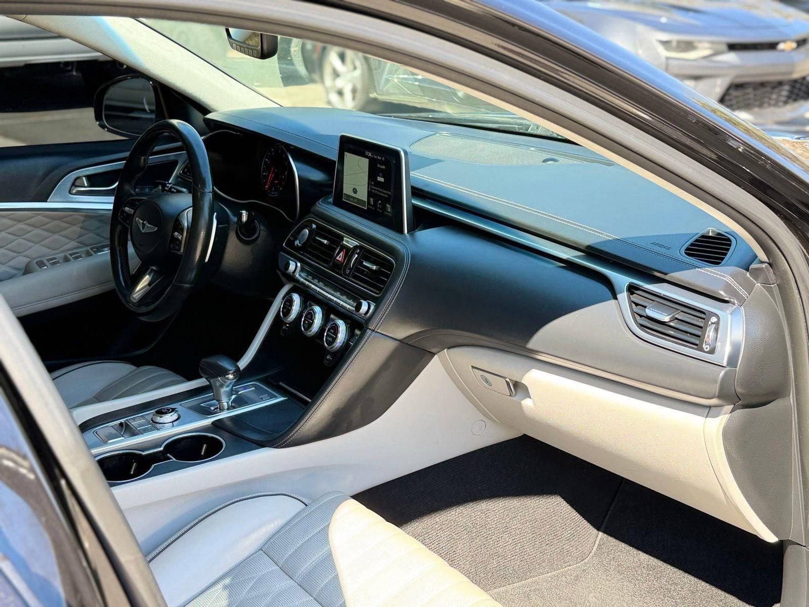 Used 2019 Genesis G70 3.3T Advanced w/ Prestige Package image 22