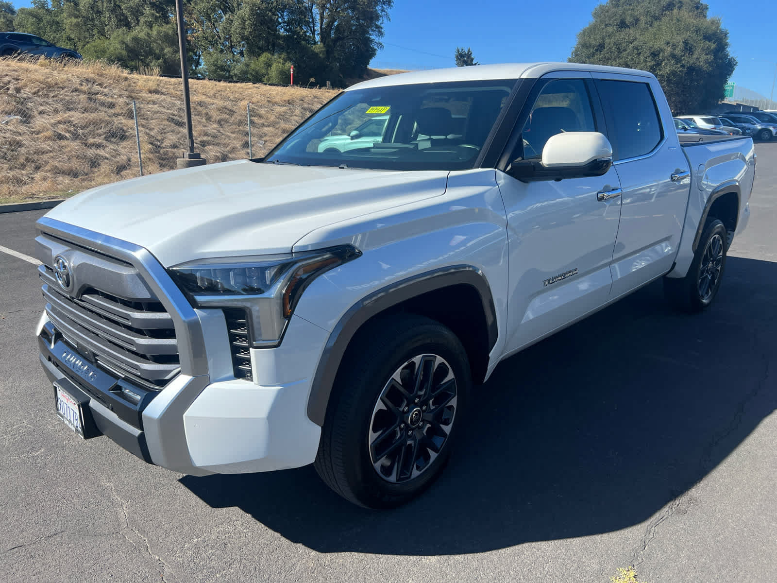 Used 2024 Toyota Tundra Limited AWD/4WD image 5