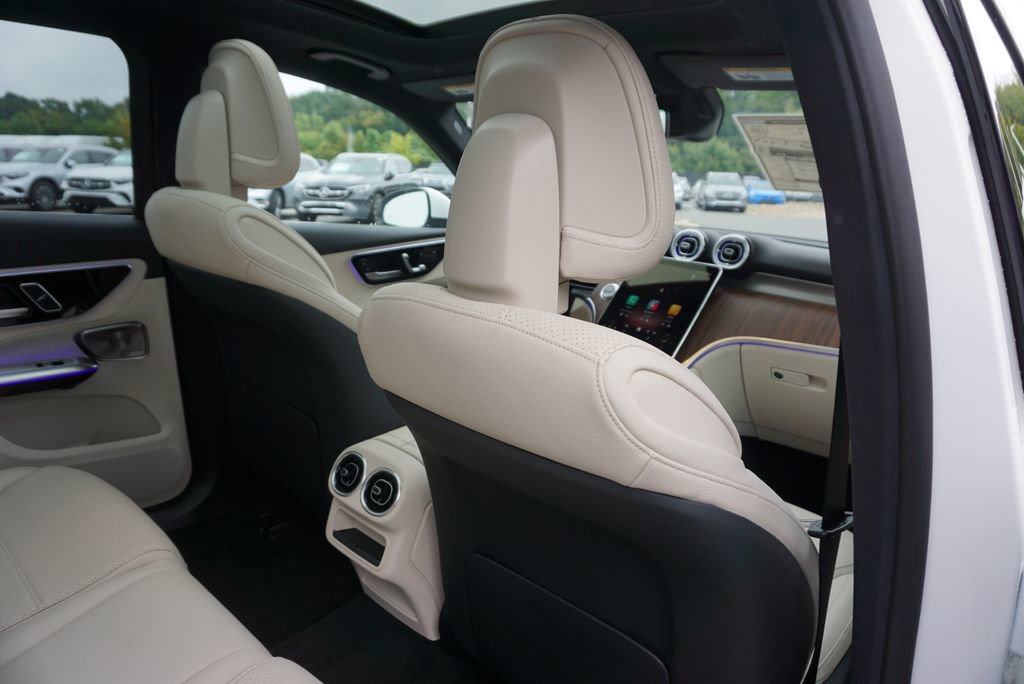 New 2026 Mercedes-Benz GLC 300 4MATIC image 60