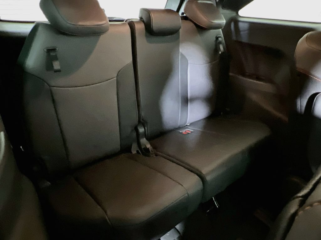 Certified 2021 Toyota Sienna XSE w/ XSE Plus Package AWD/4WD image 24
