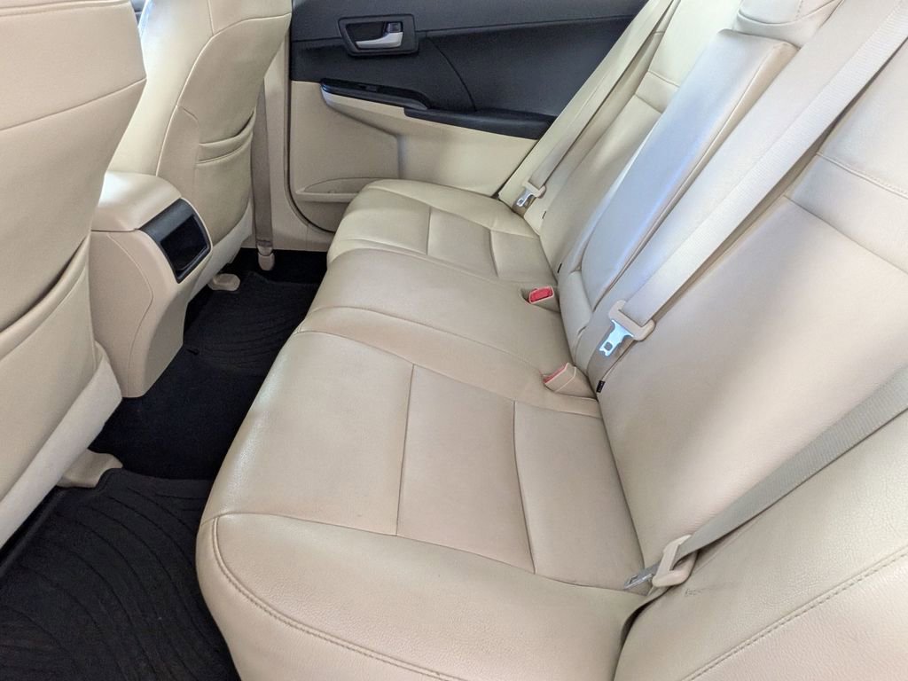 Used 2012 Toyota Camry LE FWD image 23
