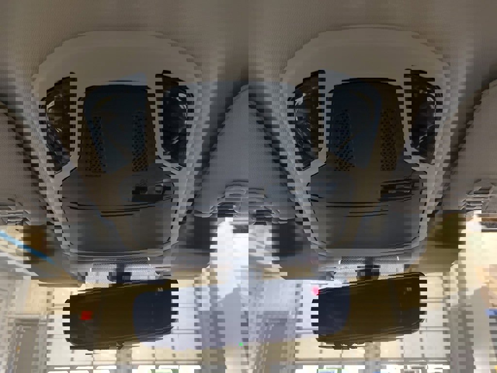 Certified 2025 Subaru Legacy image 27