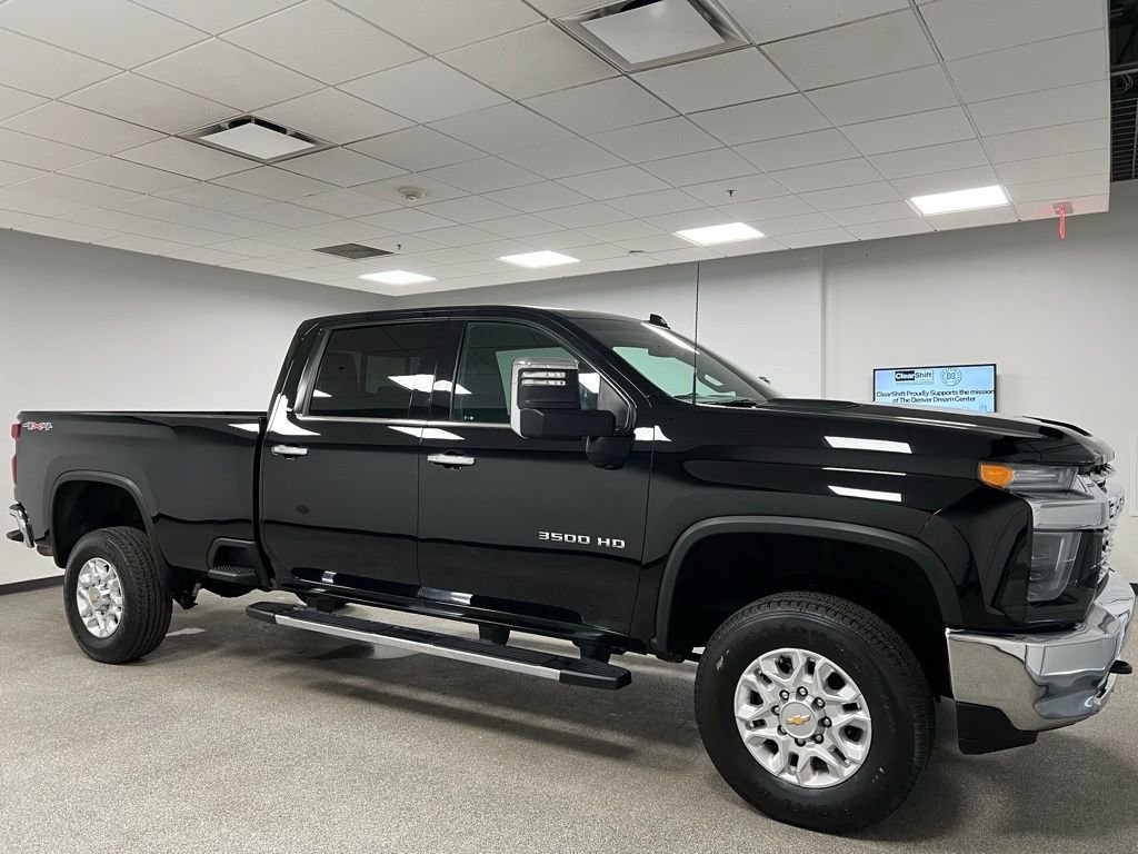 Used 2022 Chevrolet Silverado 3500 LTZ w/ LTZ Convenience Package AWD/4WD image 16