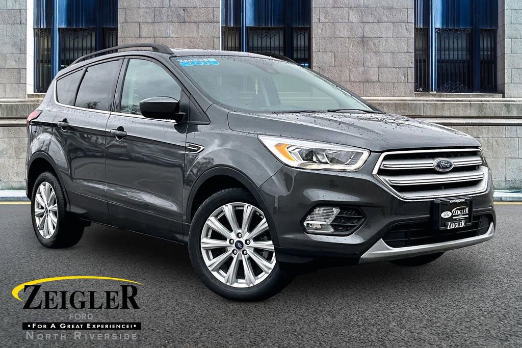 Used 2019 Ford Escape SEL image 1