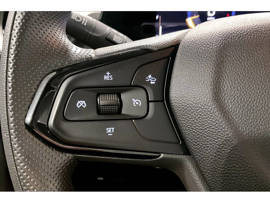 Used 2025 Chevrolet TrailBlazer LT AWD/4WD image 10