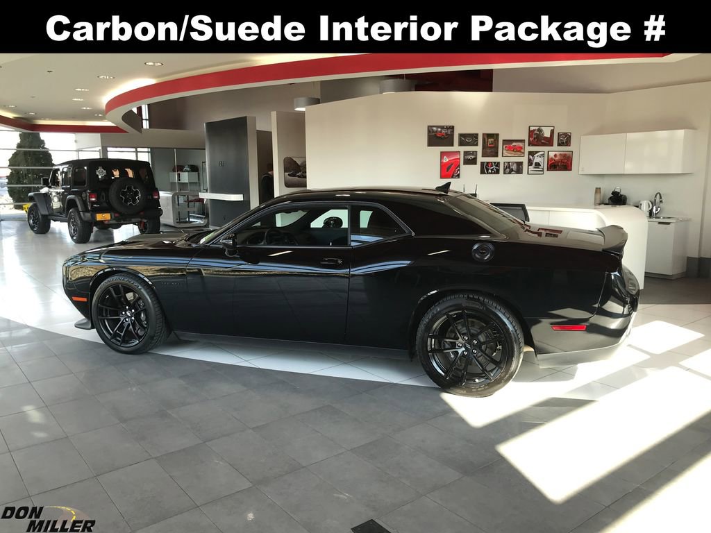 Certified 2020 Dodge Challenger R/T w/ Carbon/Suede Interior Package image 9