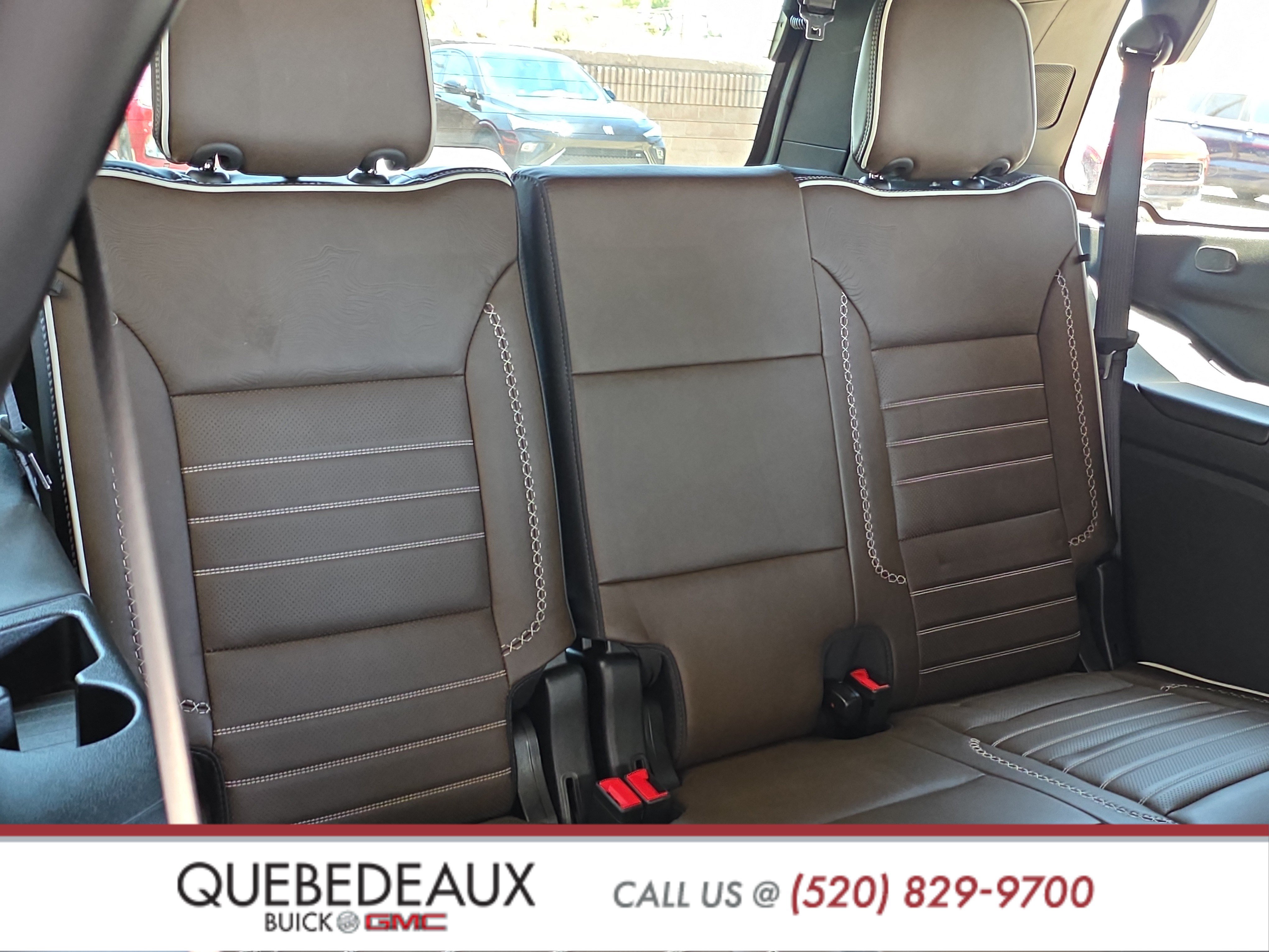 Used 2025 GMC Yukon Denali Ultimate AWD/4WD image 29