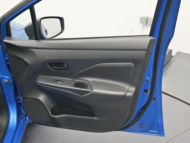 Used 2024 Nissan Versa S w/ Trunk Package FWD image 28