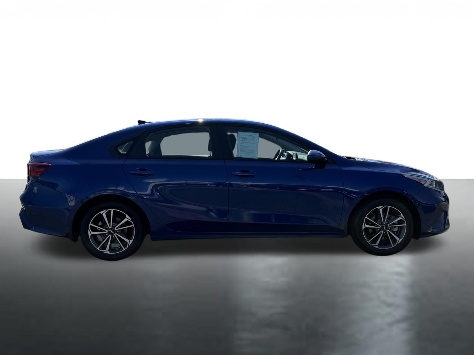 Certified 2023 Kia Forte LXS FWD image 9