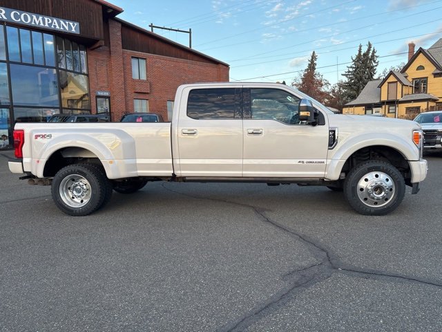 Used 2019 Ford F450 Platinum image 2