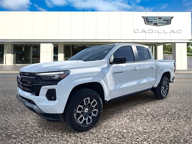 Used 2023 Chevrolet Colorado Z71 w/ Z71 Convenience Package 2 image 1