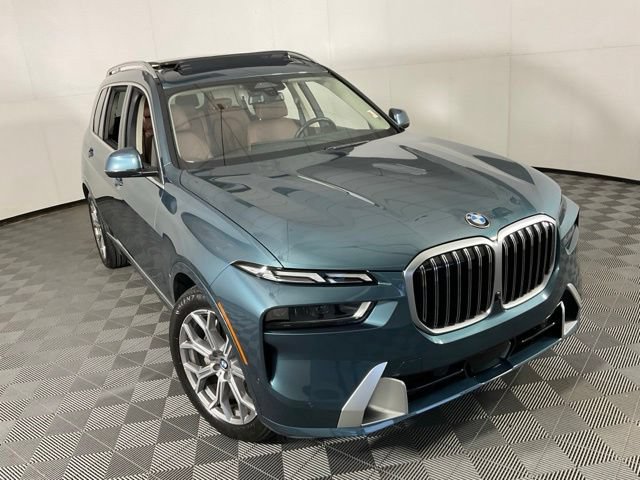 Used 2024 BMW X7 xDrive40i w/ Premium Package AWD/4WD image 46