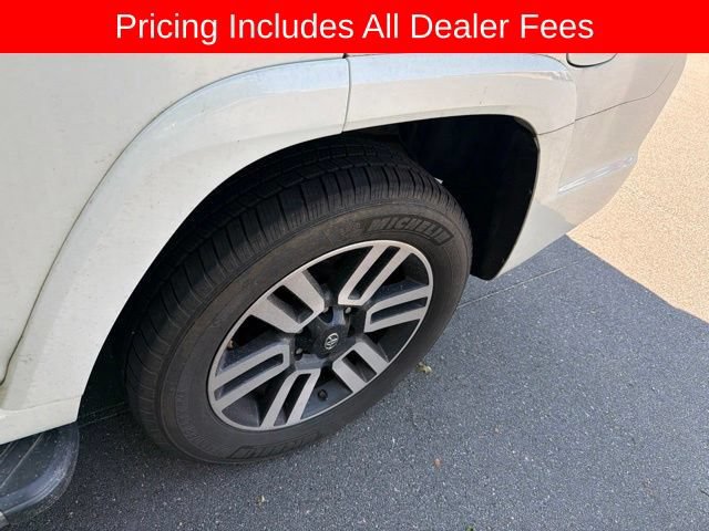 Used 2017 Toyota 4Runner Limited AWD/4WD image 6