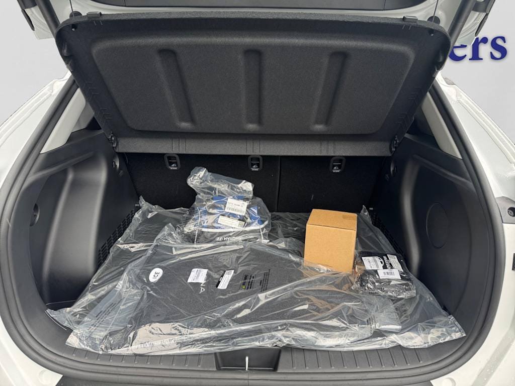 New 2026 Hyundai Kona Limited AWD/4WD image 3