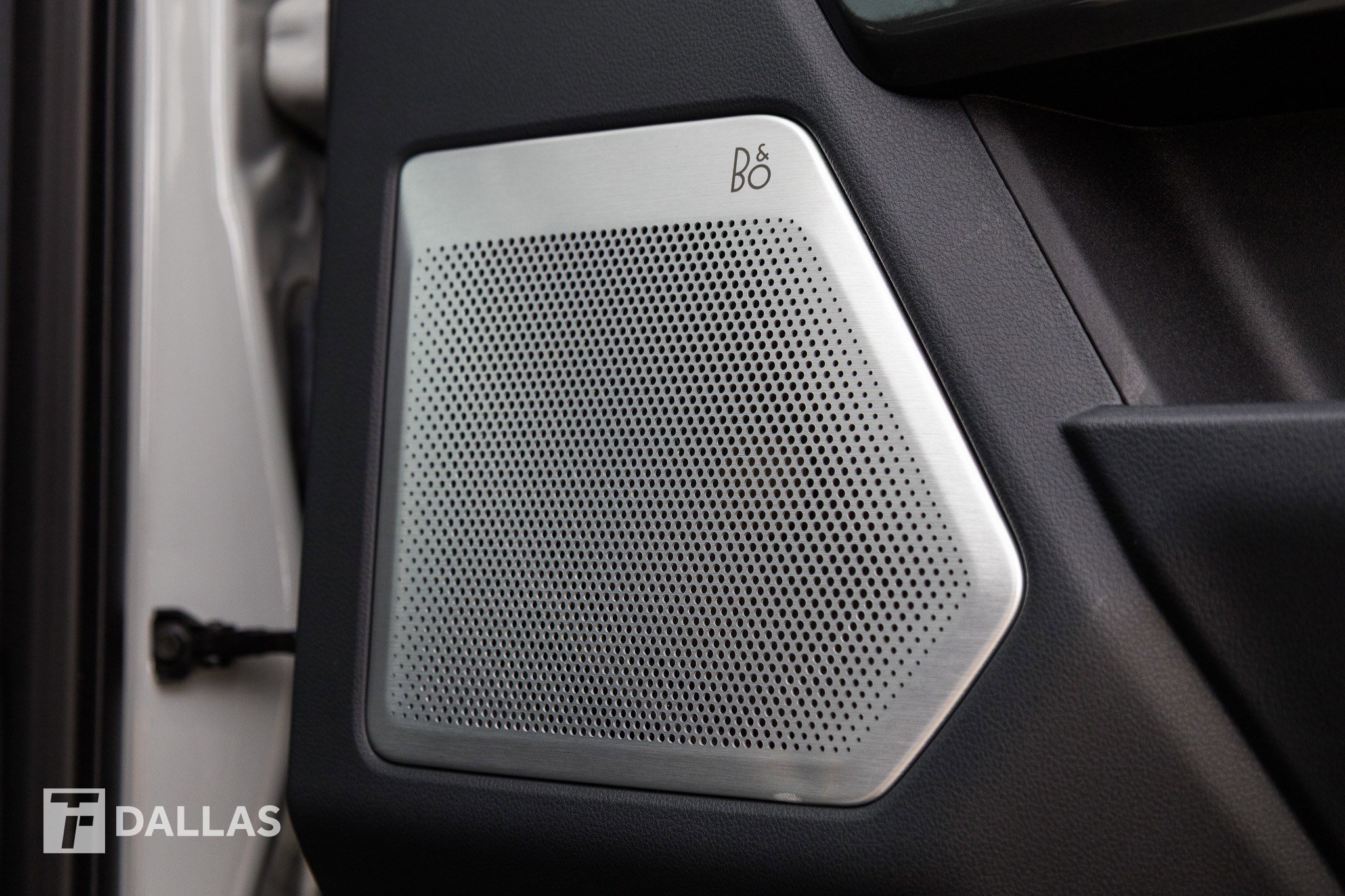 Used 2023 Ford F150 Lariat w/ Equipment Group 502A High image 38