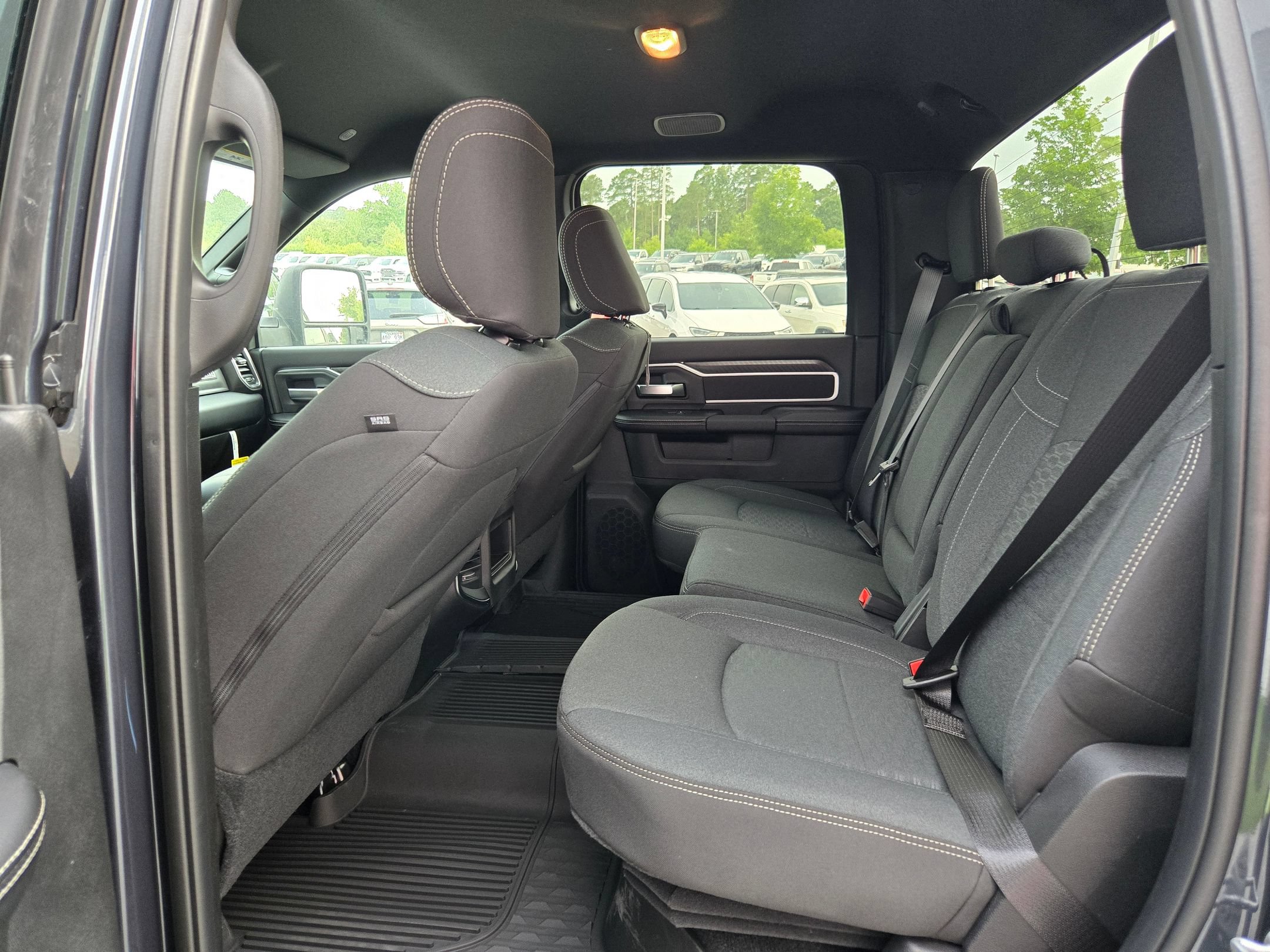 New 2026 RAM 2500 Big Horn AWD/4WD image 32