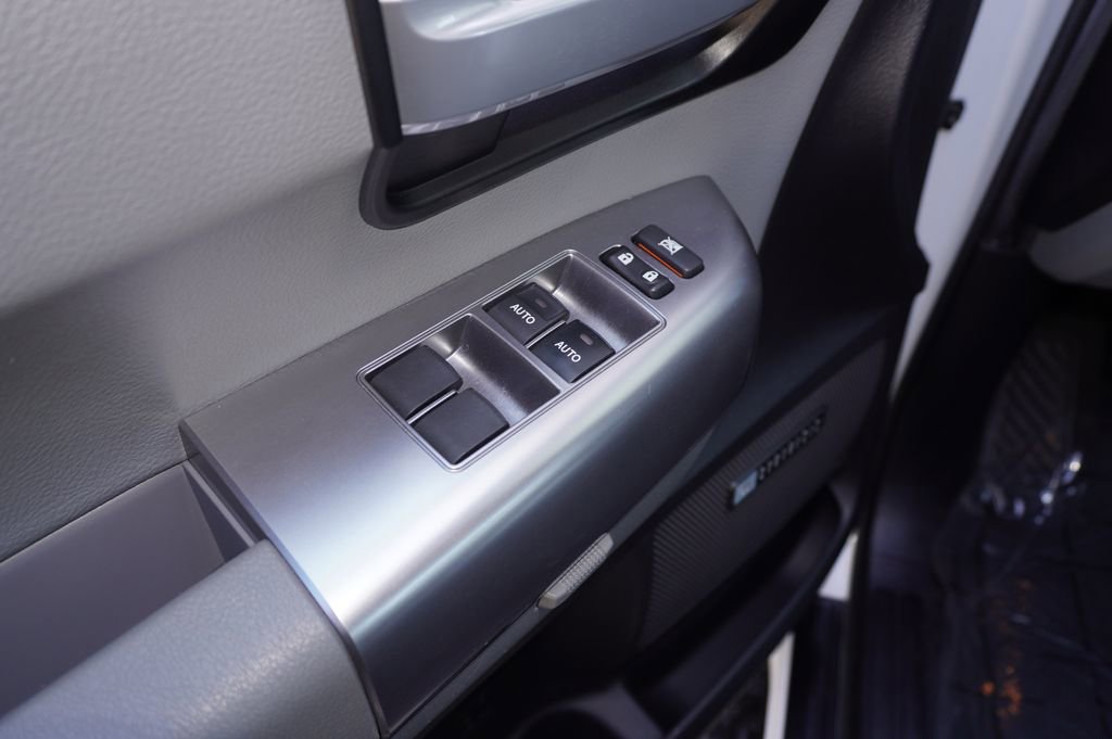 Certified 2020 Toyota Sequoia Limited w/ Safety & Convenience Package image 15