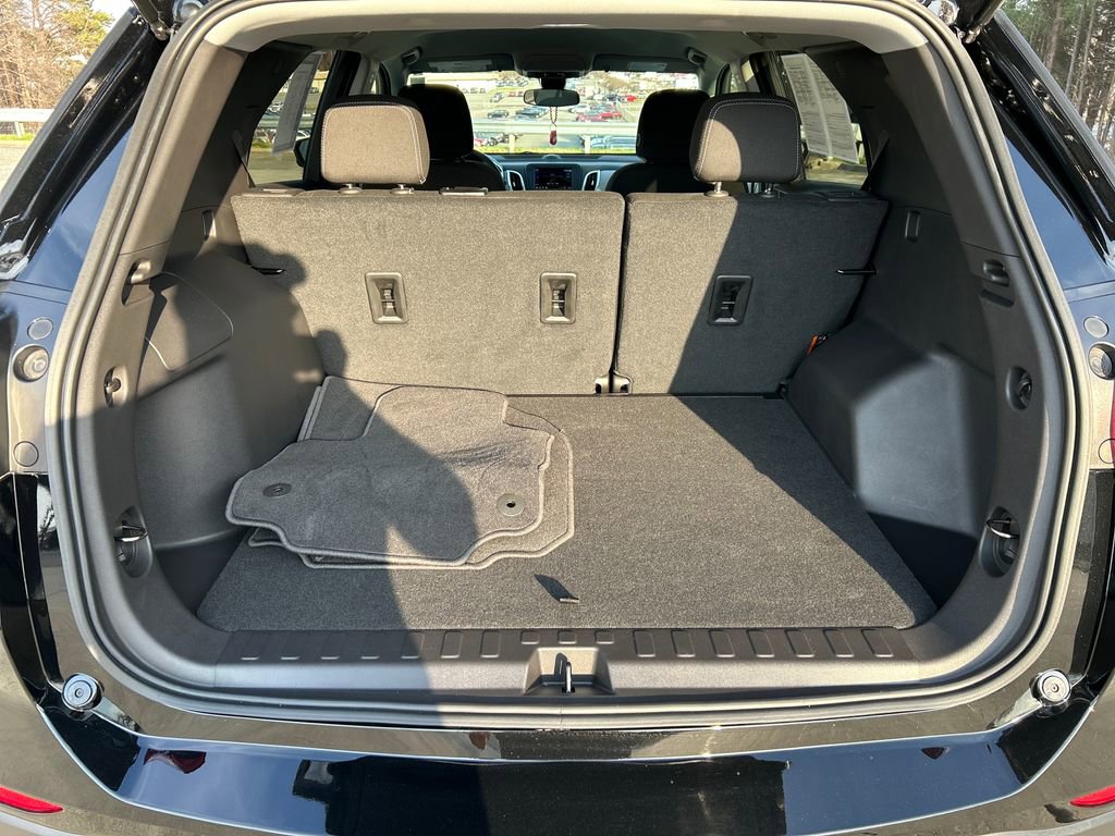 Used 2024 Chevrolet Equinox LS w/ LS Convenience Package image 24