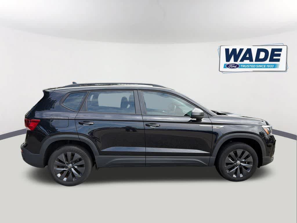 Used 2023 Volkswagen Taos S FWD image 4