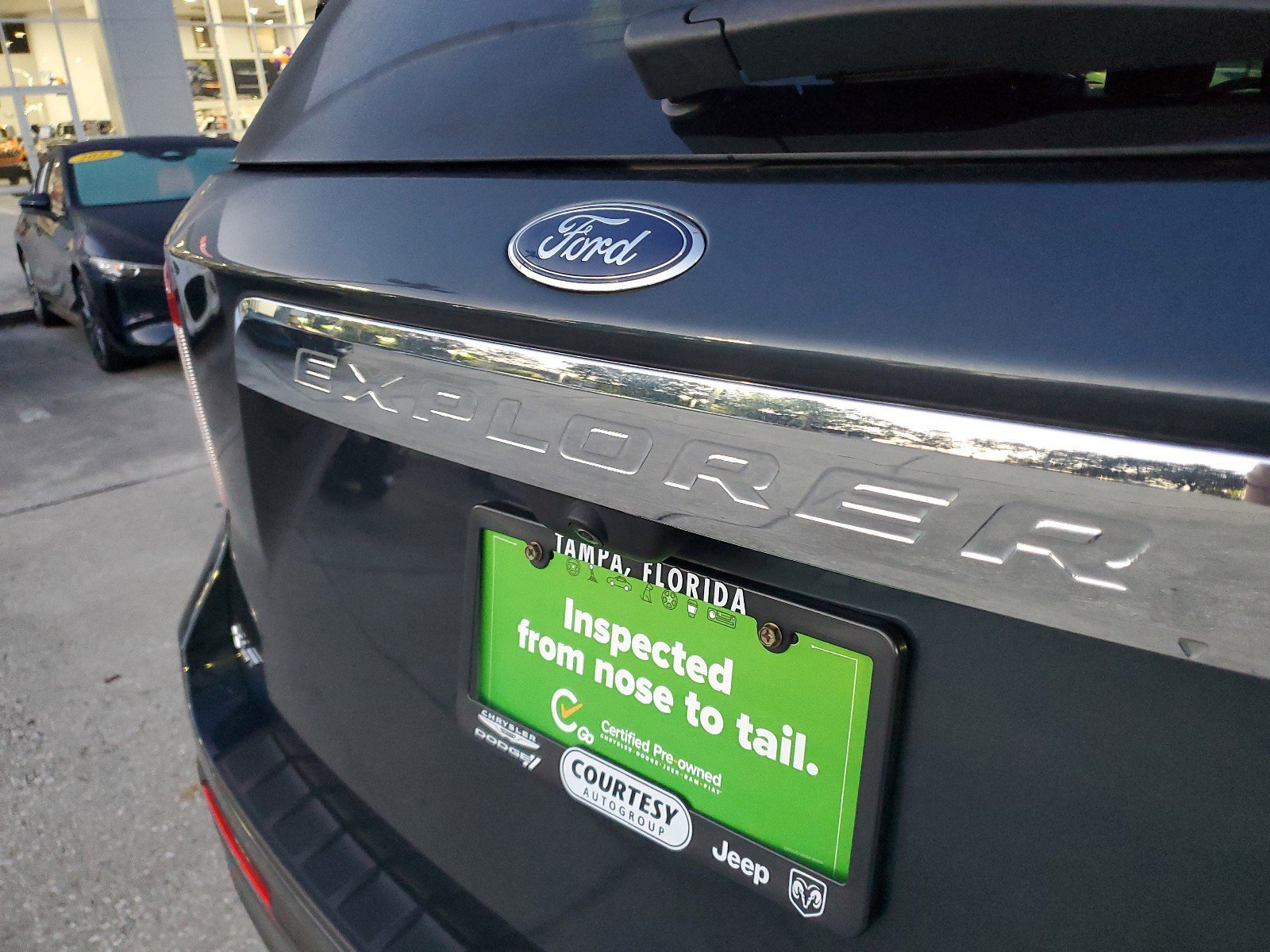 Used 2023 Ford Explorer XLT w/ Equipment Group 202A image 6