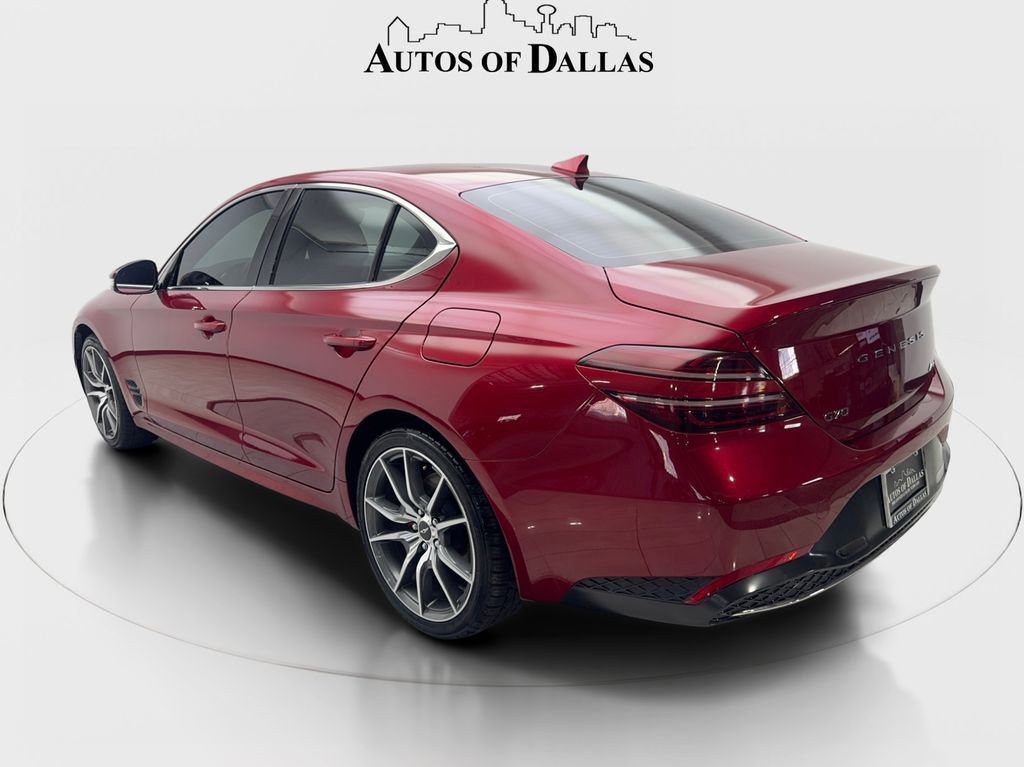 Used 2023 Genesis G70 2.0T image 9