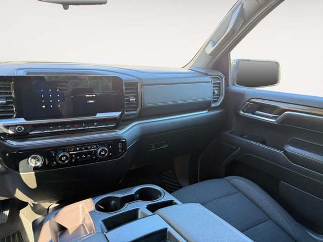 Certified 2024 Chevrolet Silverado 1500 LT AWD/4WD image 11