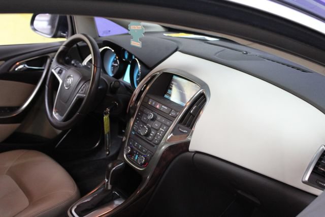 Used 2015 Buick Verano Convenience FWD image 10