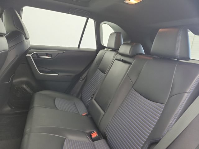 Used 2020 Toyota RAV4 XSE AWD/4WD image 14