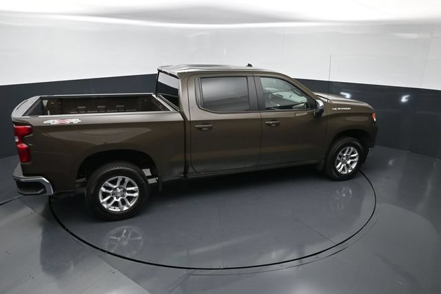 Used 2023 Chevrolet Silverado 1500 LT AWD/4WD image 27