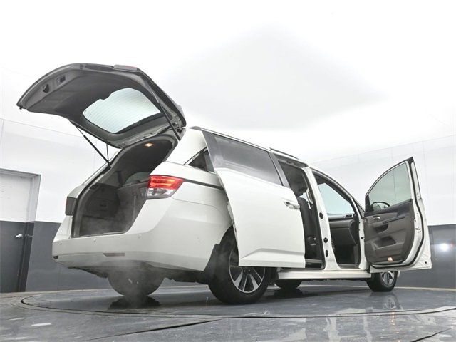 Used 2016 Honda Odyssey Touring Elite image 56