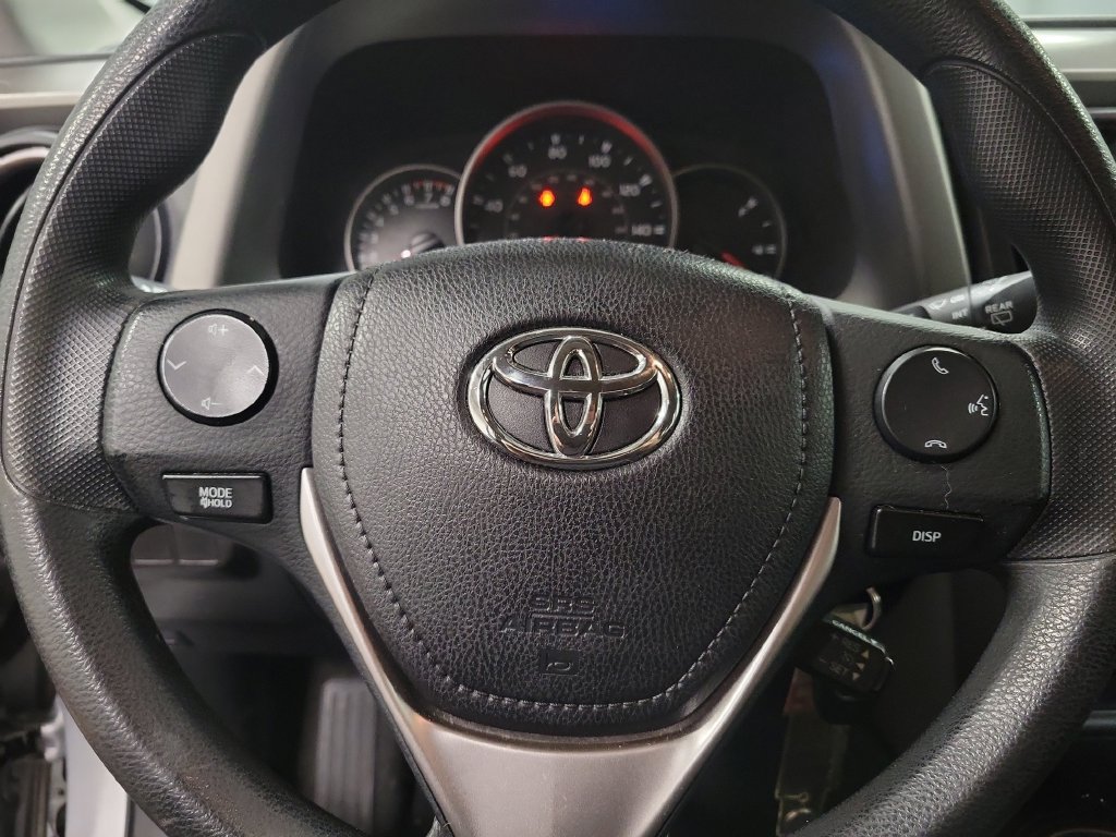 Used 2016 Toyota RAV4 LE AWD/4WD image 21