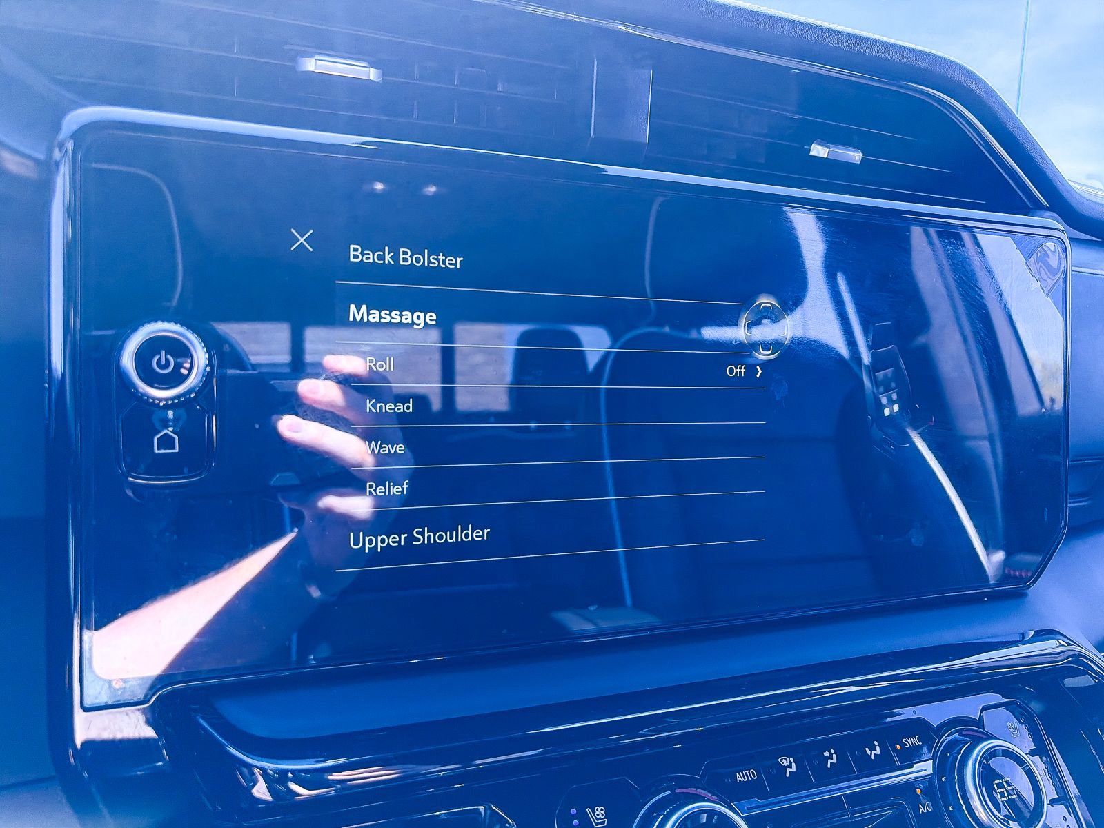 Used 2025 GMC Sierra 1500 AT4X image 10