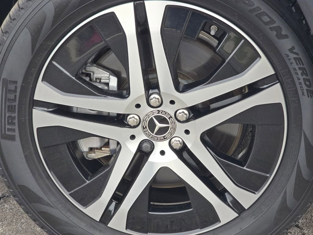 Certified 2023 Mercedes-Benz GLS 450 4MATIC image 11