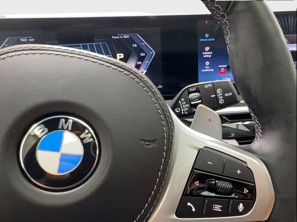 Used 2025 BMW X5 M60i AWD/4WD image 43