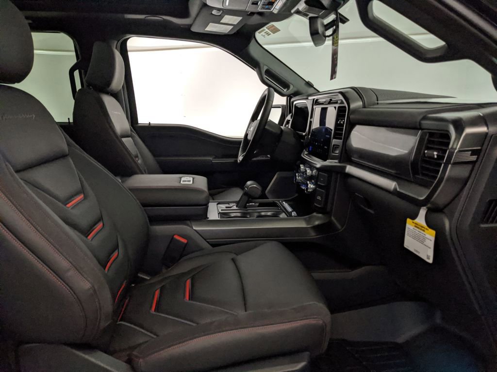 New 2025 Ford F150 Lariat w/ Equipment Group 502A High image 27