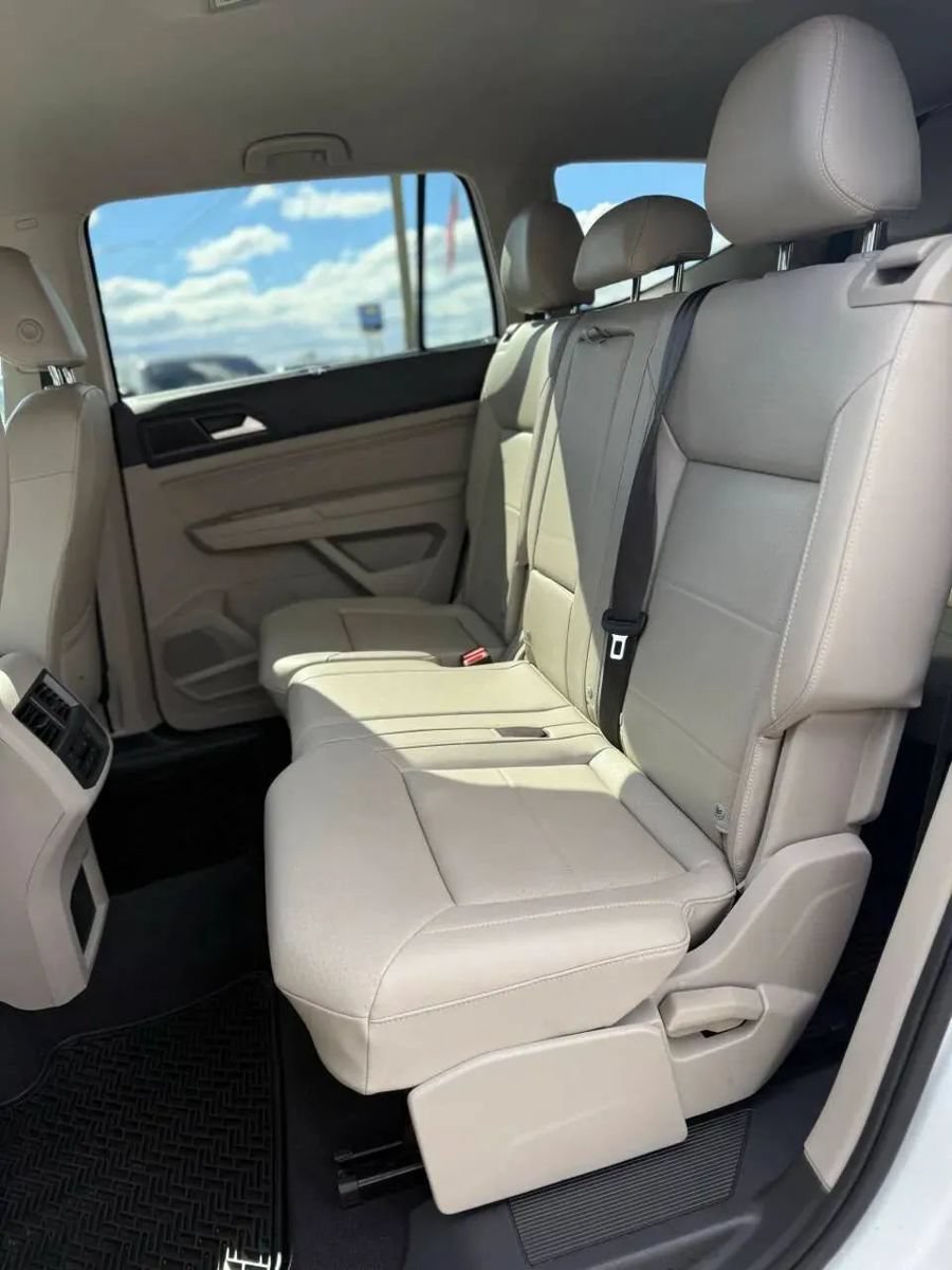 Used 2022 Volkswagen Atlas SE FWD image 12