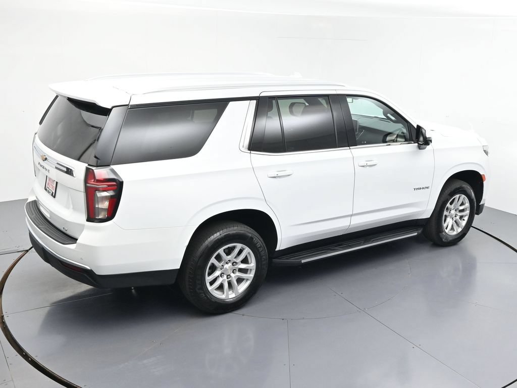 Used 2022 Chevrolet Tahoe LT w/ Luxury Package AWD/4WD image 7