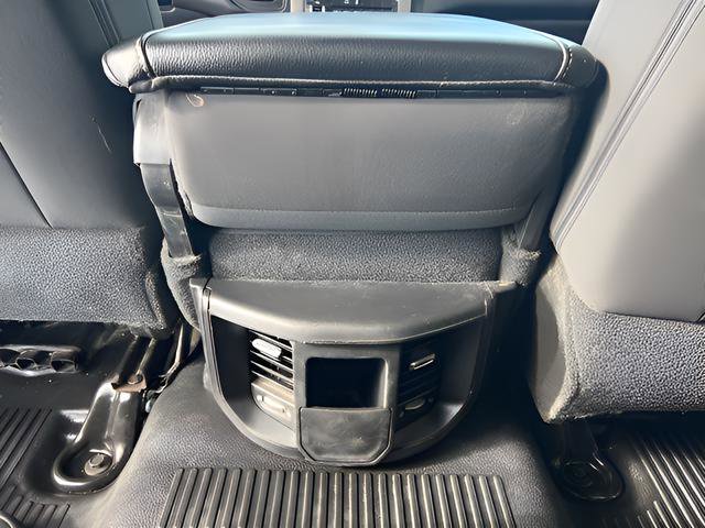 Used 2023 RAM 3500 Tradesman AWD/4WD image 17