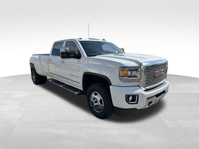 Used 2015 GMC Sierra 3500 Denali image 31