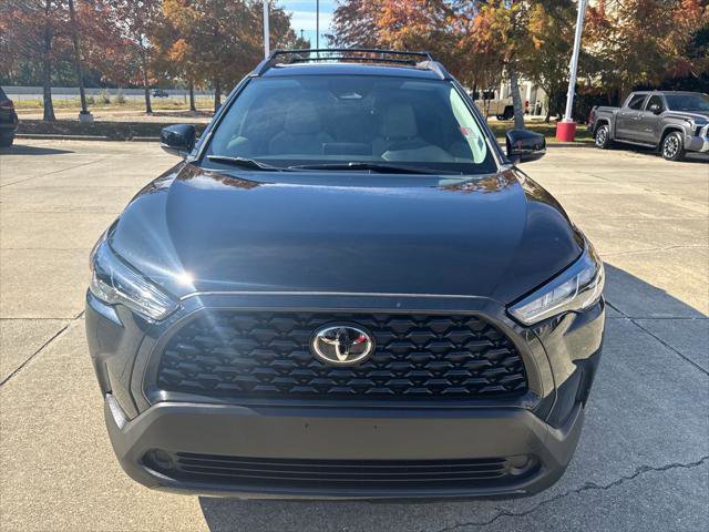 Certified 2025 Toyota Corolla Cross LE image 10