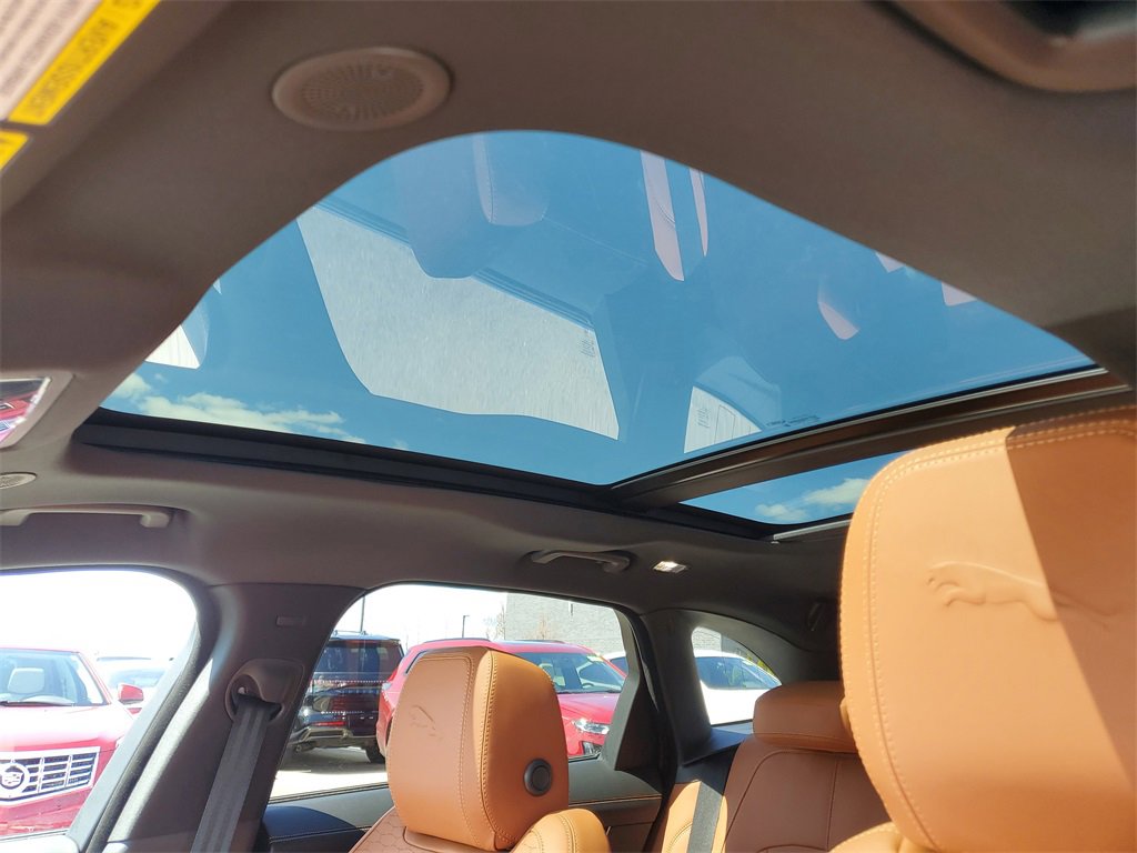 New 2026 Jaguar F-PACE R-Dynamic S image 25