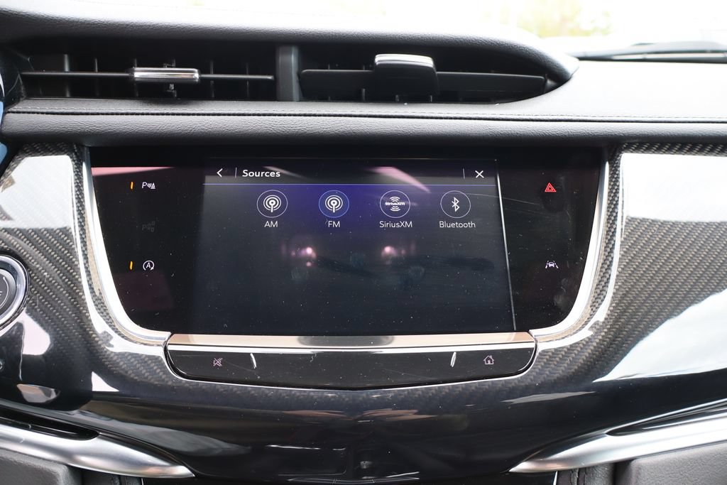 Certified 2024 Cadillac XT6 Sport w/ LPO, Floor Liner Package AWD/4WD image 24