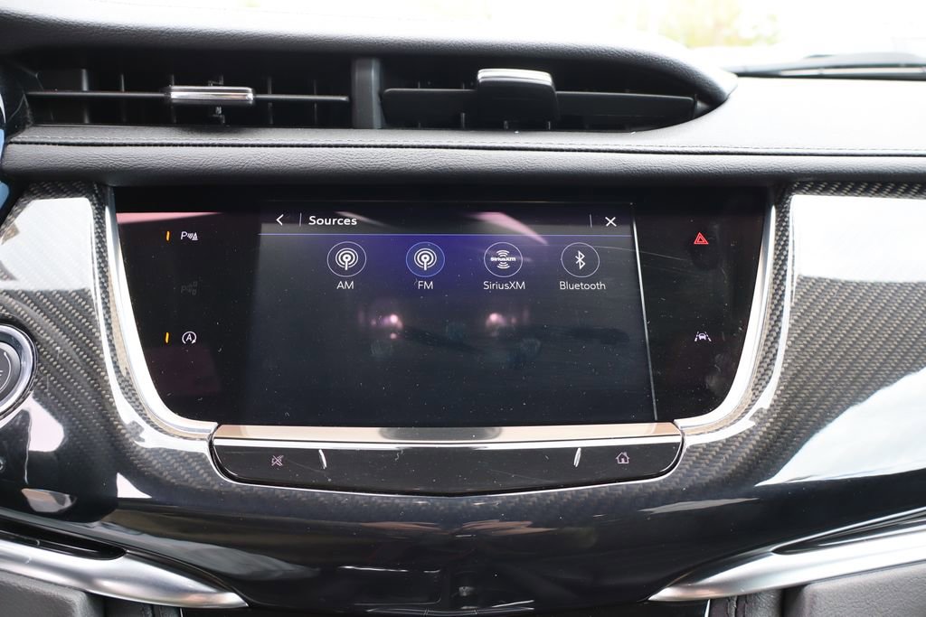 Used 2024 Cadillac XT6 Sport w/ LPO, Floor Liner Package AWD/4WD image 24
