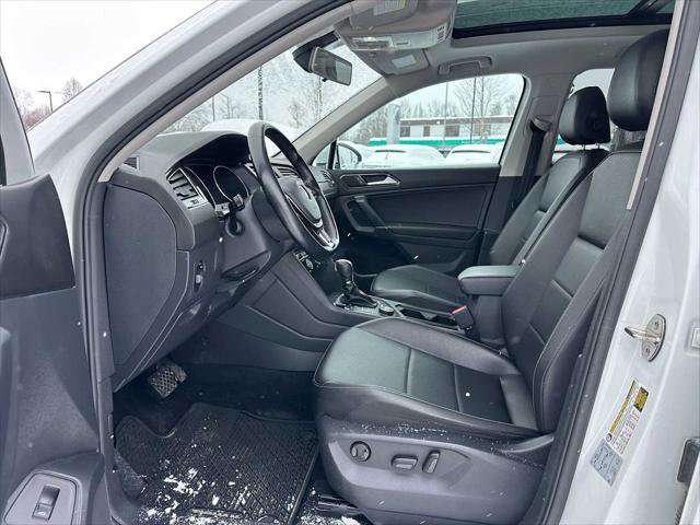 Used 2018 Volkswagen Tiguan SEL image 20