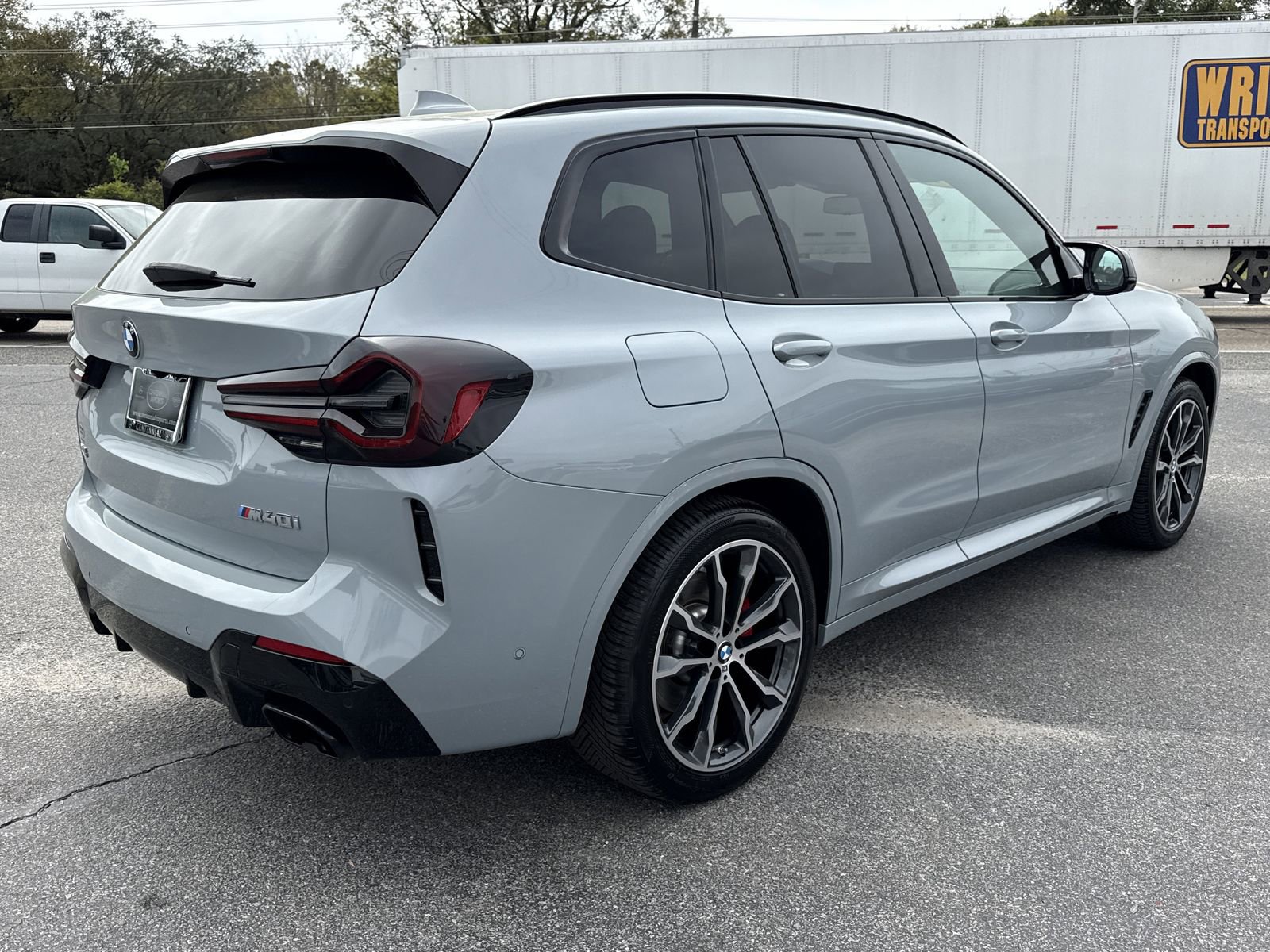 Used 2024 BMW X3 M40i image 5
