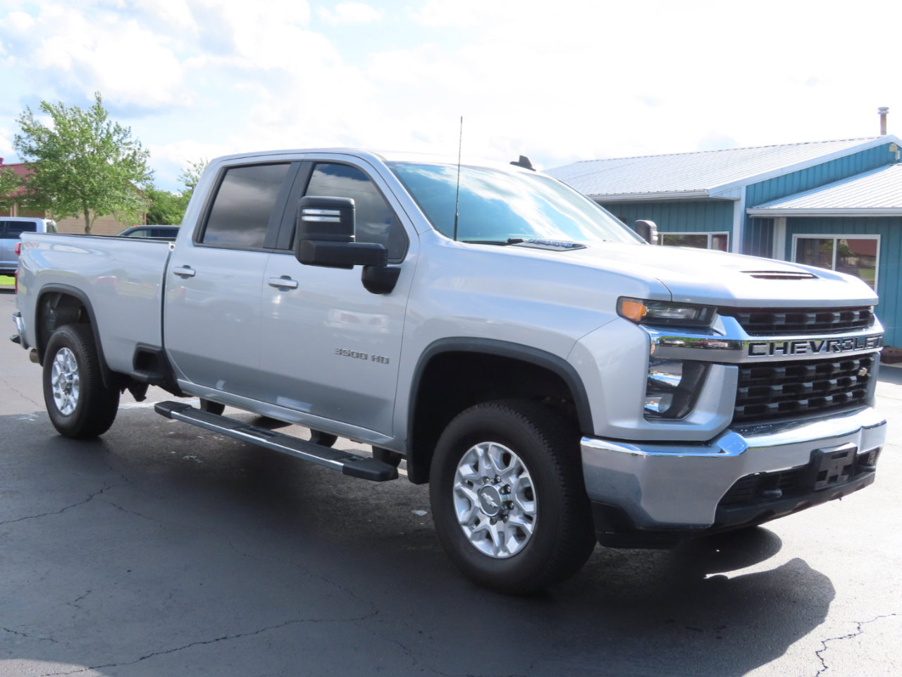 Used 2021 Chevrolet Silverado 3500 LT image 8