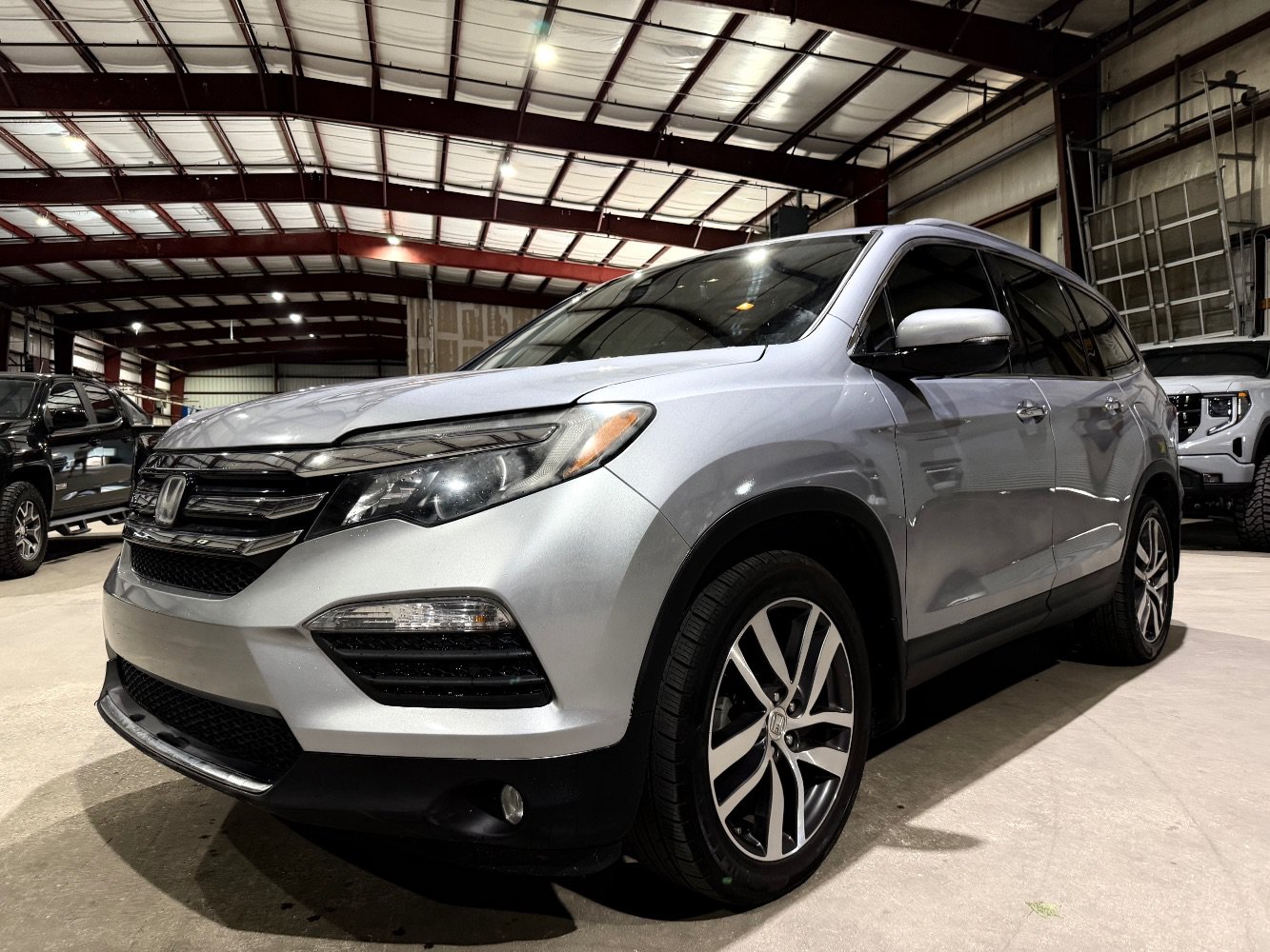 Used 2018 Honda Pilot Elite image 9