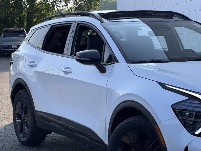 Used 2025 Kia Sportage X-Line AWD/4WD image 4